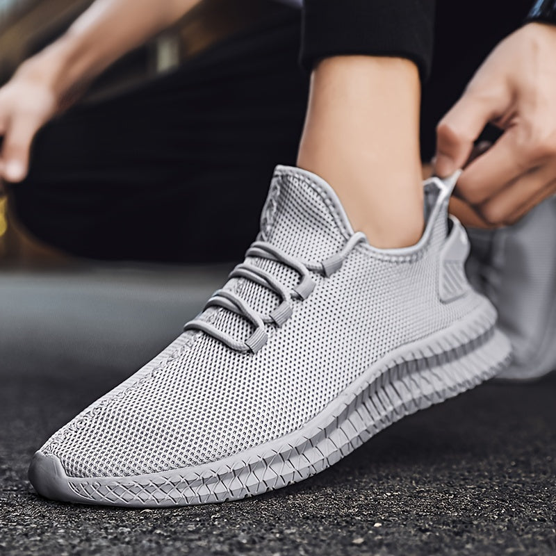 Men's Lightweight Low-Top Sports Shoes - Breathable Fabric and Rubber Sole