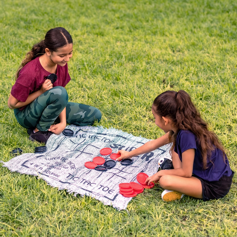 Giant Checkers Game 3-in-1 Set with Tic Tac Toe Reversible Mat 24 Oversized Pieces – Indoor Outdoor Family Board Game for Kids Adults, Lawn BBQ Camping Birthday Gift