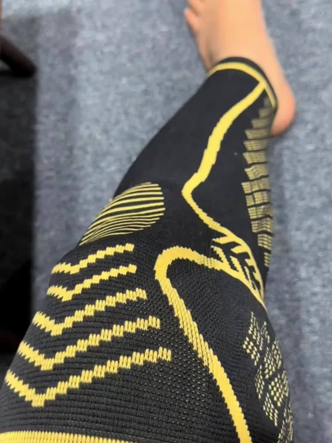 Copper Full Leg Knee Brace Compression Sleeve with Patella Gel Pad & Metal Side Stabilizers - 60% Copper Ions Infused Knee Support for Men & Women Running Workout Sports, Sizes S to 6XL