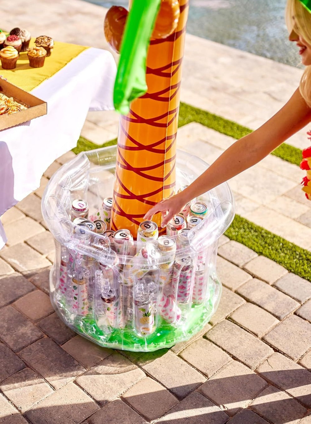 5FT Inflatable Palm Tree Drink Cooler – Tropical Beverage Ice Bucket for Luau Hawaiian Pool Party Decorations | Beach Theme Birthday & Summer Outdoor Party Supplies, Indoor & Outdoor Use