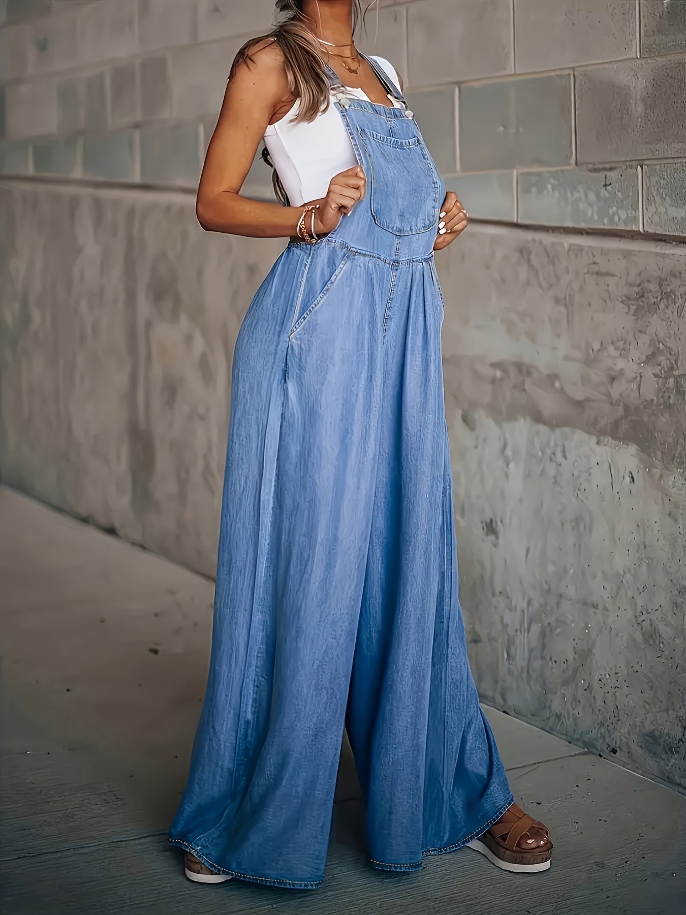 Women's Casual Jumpsuit - Relaxed Denim Pocket Design Style 5637 detail image - detail view 6