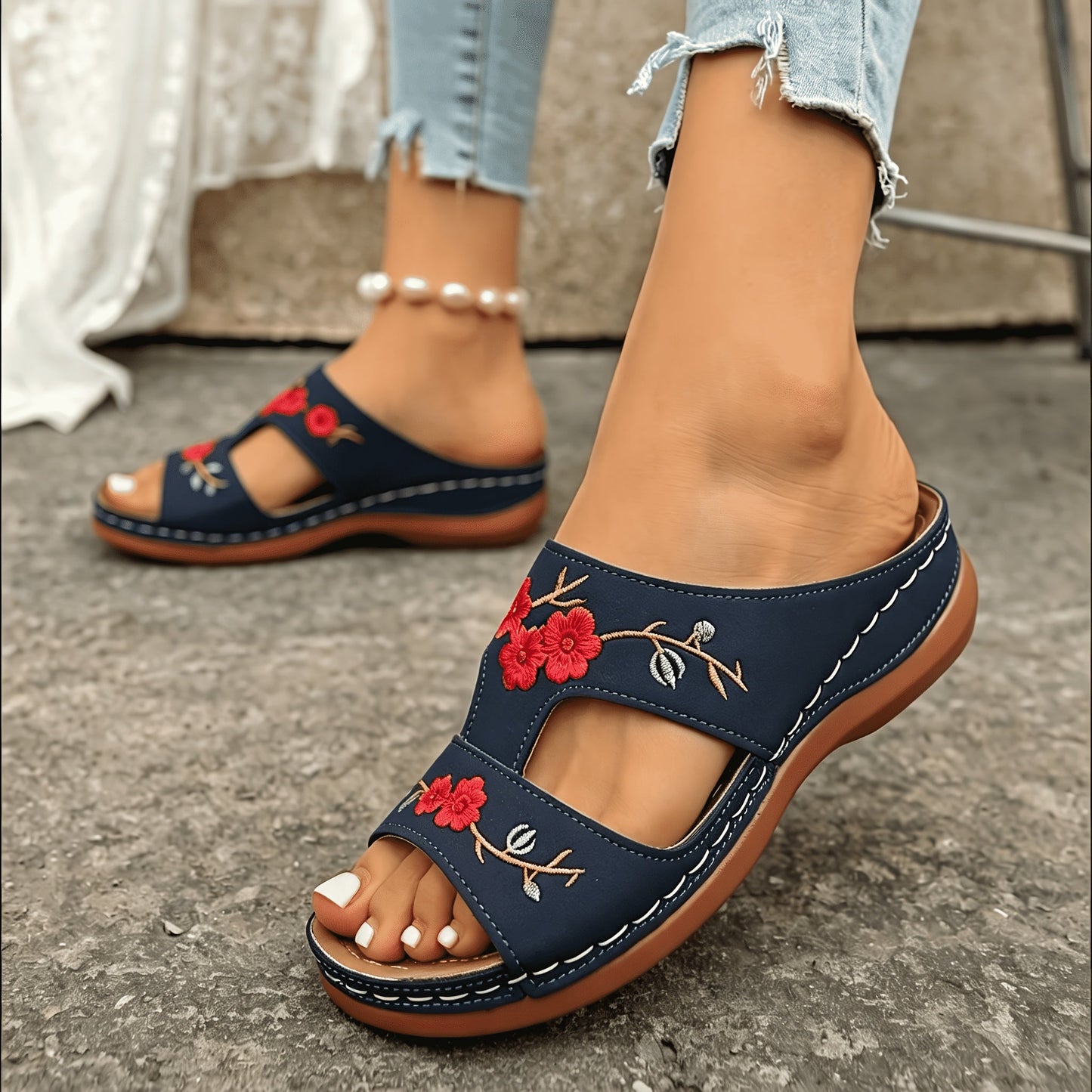 Women's Sandals – Platform for Outdoor & Travel