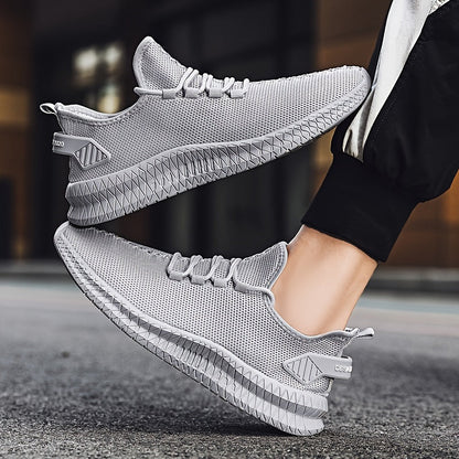 Men's Lightweight Low-Top Sports Shoes - Breathable Fabric and Rubber Sole