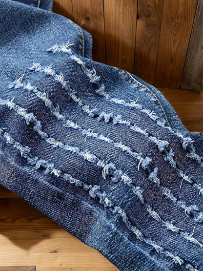 Men's Straight Leg Jeans - Classic Wash Distressed Weekend