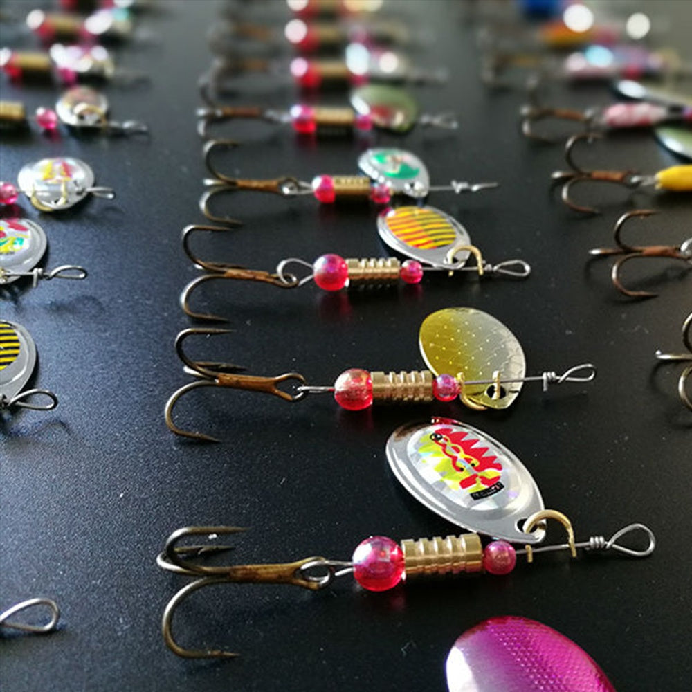 Spinning Sequin Fishing Lures Set 15pcs – Metal Reflective Spinnerbait for Freshwater & Saltwater