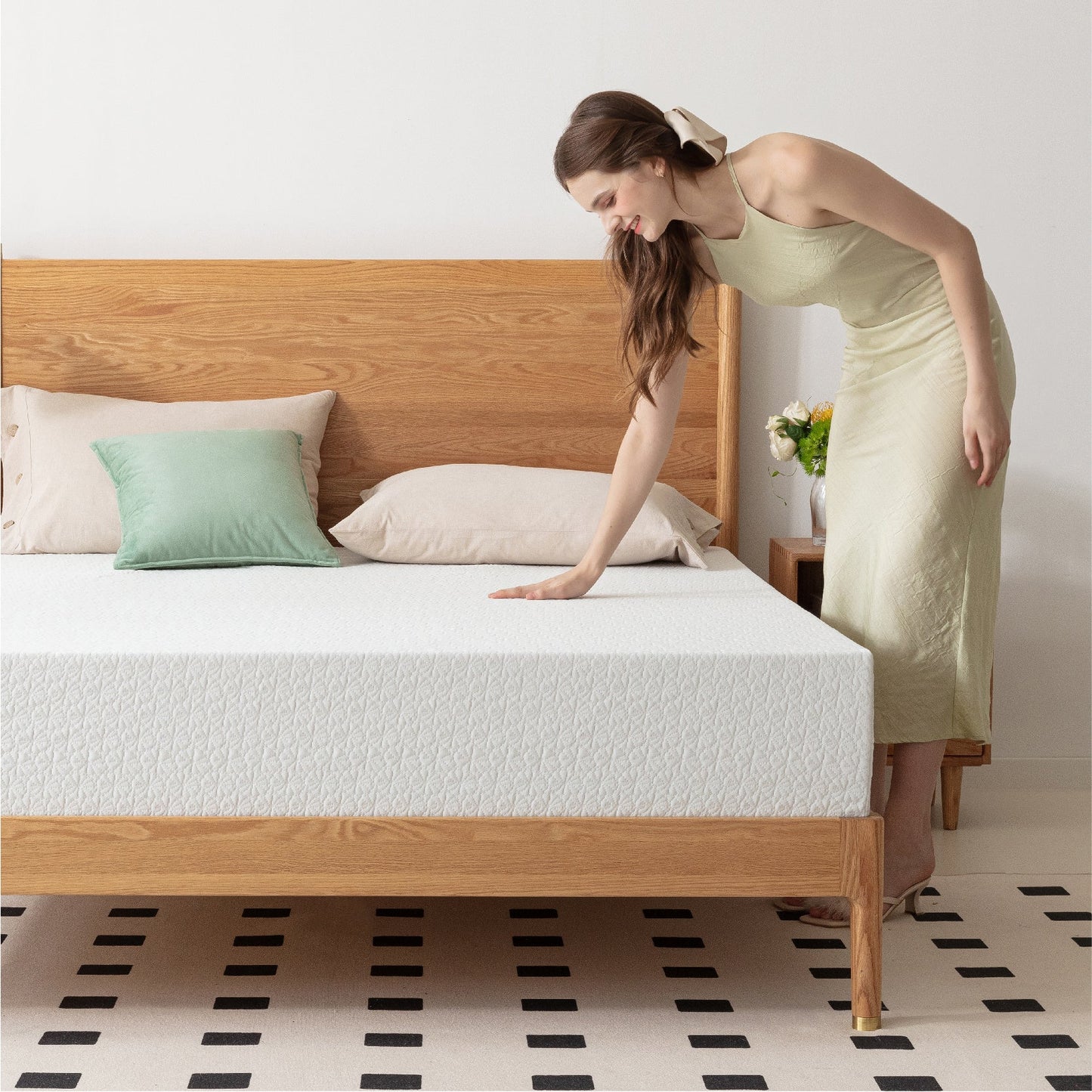 Mattress shown in the 10" King option
