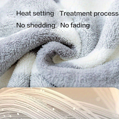 Microfiber Pet Towel Quick-Dry Super Absorbent Dog Bath Towel for Bathing Swimming Beach Outdoor S M L Gray Soft Lightweight Dog Grooming Towel