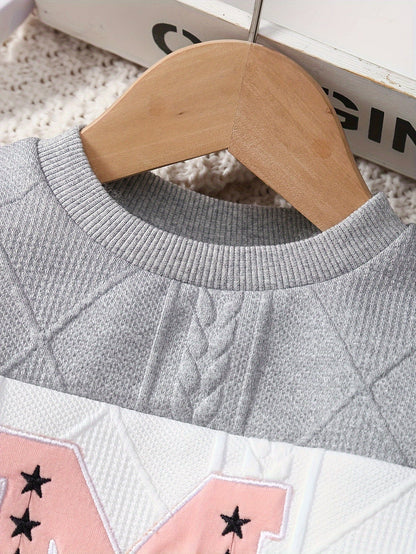 Baby Girl Graphic Outfit Set - Short Sleeve Winter