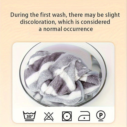 Microfiber Pet Towel Quick-Dry Super Absorbent Dog Bath Towel for Bathing Swimming Beach Outdoor S M L Gray Soft Lightweight Dog Grooming Towel