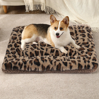 Reversible Plush Pet Mat Leopard Print Fleece Soft Warm Dog Cat Bed Pad Anti-Slip Machine Washable for Crate Car Sofa Floor Small Medium Large Breeds S M