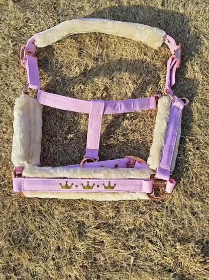 Horse Halter with Detachable Faux Fur Band & Glossy Buckle – Adjustable Head Collar for Horses, Available in 15 Colors & 3 Sizes FULL COB PONY