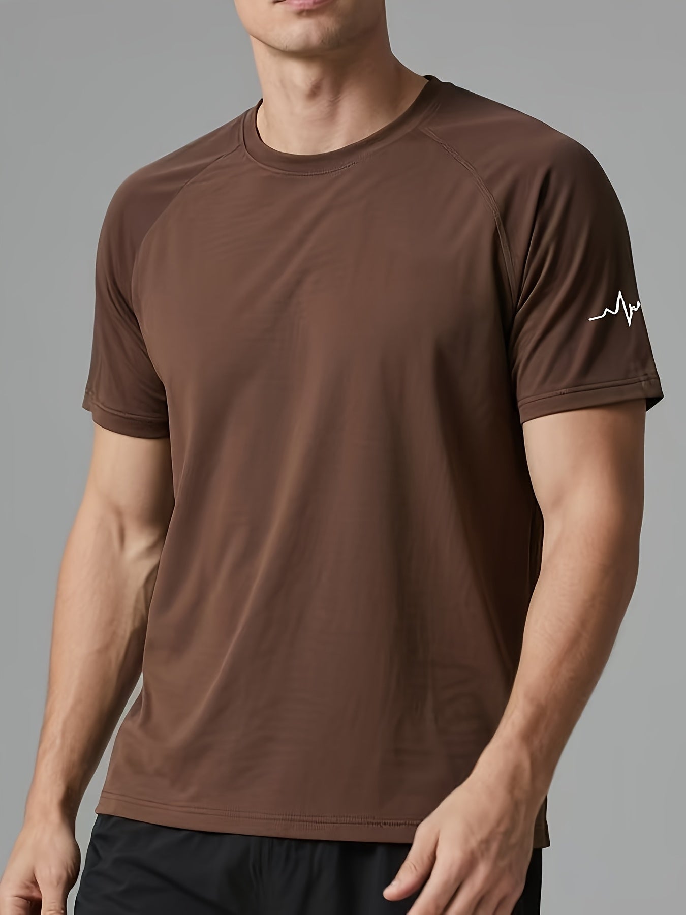 Men's Performance T-Shirt - Round Neck Short Sleeve Travel Style 055269