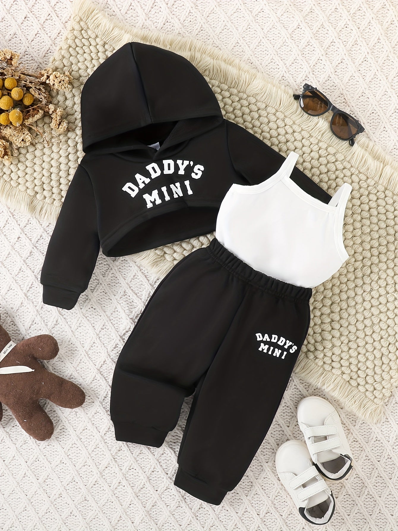 Baby Girl Casual Outfit Set - Sleeveless Winter