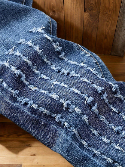 Men's Straight Leg Jeans - Classic Wash Distressed Weekend