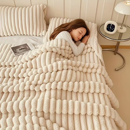 Faux Rabbit Fur Bed Blanket - Creamy Soft Oversized Style