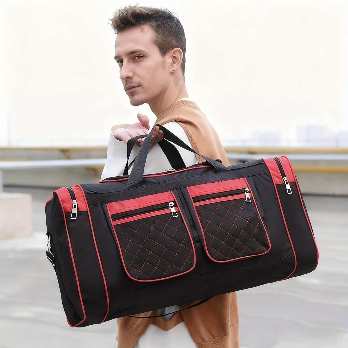 Gym Duffel Bag Large Capacity Travel Bag for Men Women Heavy Duty Polyester Multi Pocket Adjustable Shoulder Strap Zipper Closure for Fitness Workout Weekend Trips Business Travel Outdoor Black Blue Red