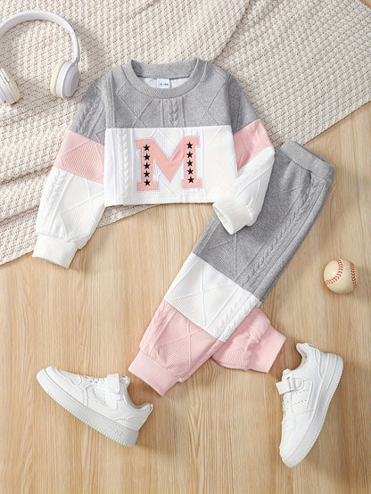 Baby Girl Graphic Outfit Set - Short Sleeve Winter