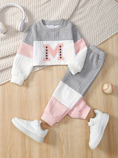 Baby Girl Graphic Outfit Set - Short Sleeve Winter