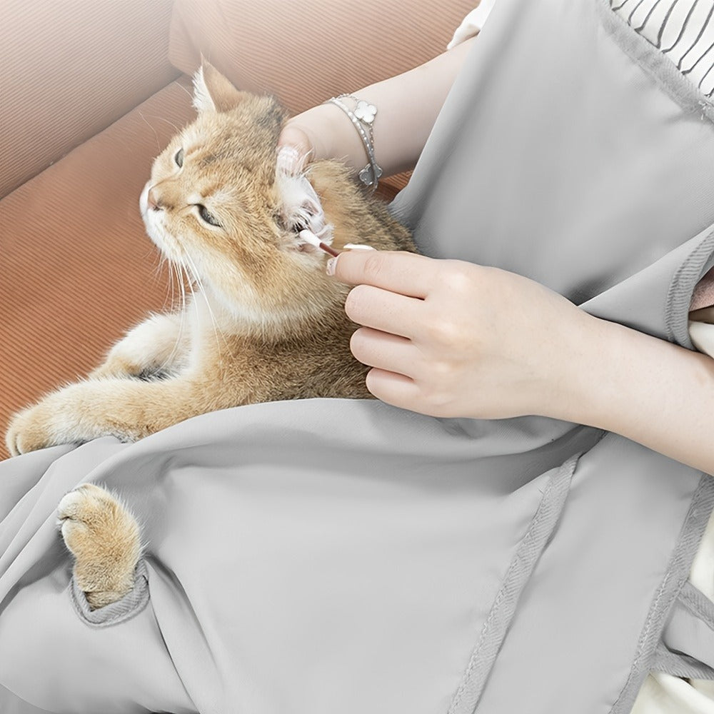 Cat Grooming Apron Restraint Bag with 4 Fixed Holes – Breathable Anti-Scratch Cat Bathing Bag for Nail Trimming, Ear Cleaning & Grooming, Portable Cat Care Wrap for Home & Vet Use