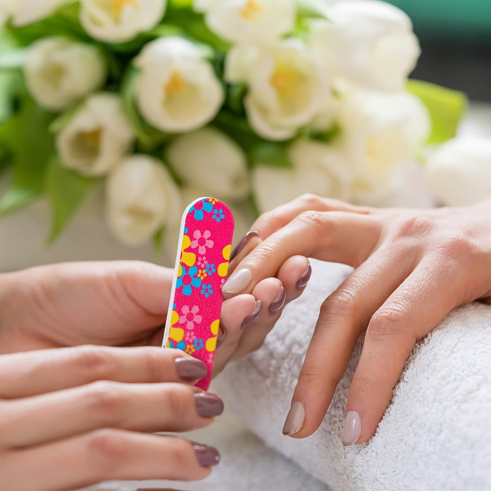 Nail Files Bulk 150 Pack Double Sided Emery Board Colorful Floral Oval Shape Disposable Nail File Set for Nail Shaping Smoothing Home Manicure Pedicure Salon Supply Women