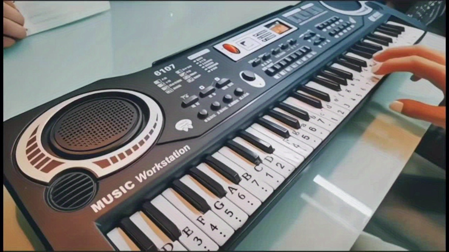 61-Key Keyboard Accessory Kit with Microphone, Sheet Music and Key Stickers detail image - detail view 8