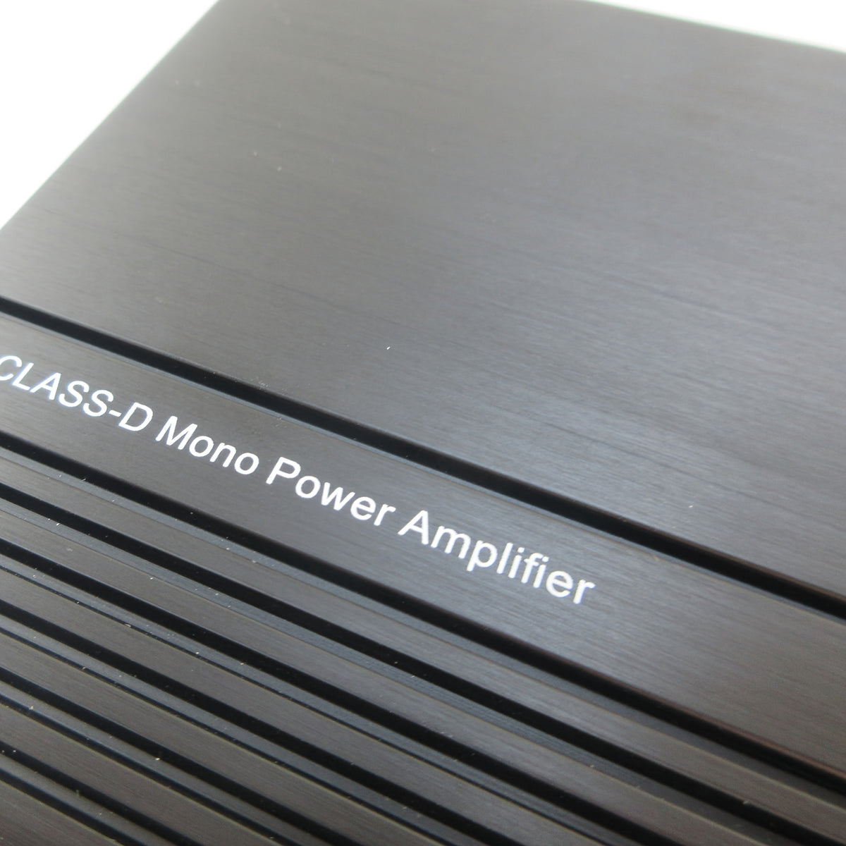 Keluneglo 5000W Max Power Monoblock Class D Car Amplifier - 3800W RMS Super Output at 1 Ohm - 10Hz to 250Hz Frequency Response - 96Db+ Higher SNR - 0.05% Lower THD - 11-16V Voltage Supply - RCA Input - Crossover Frequency & Slope Adjustable - Perfec