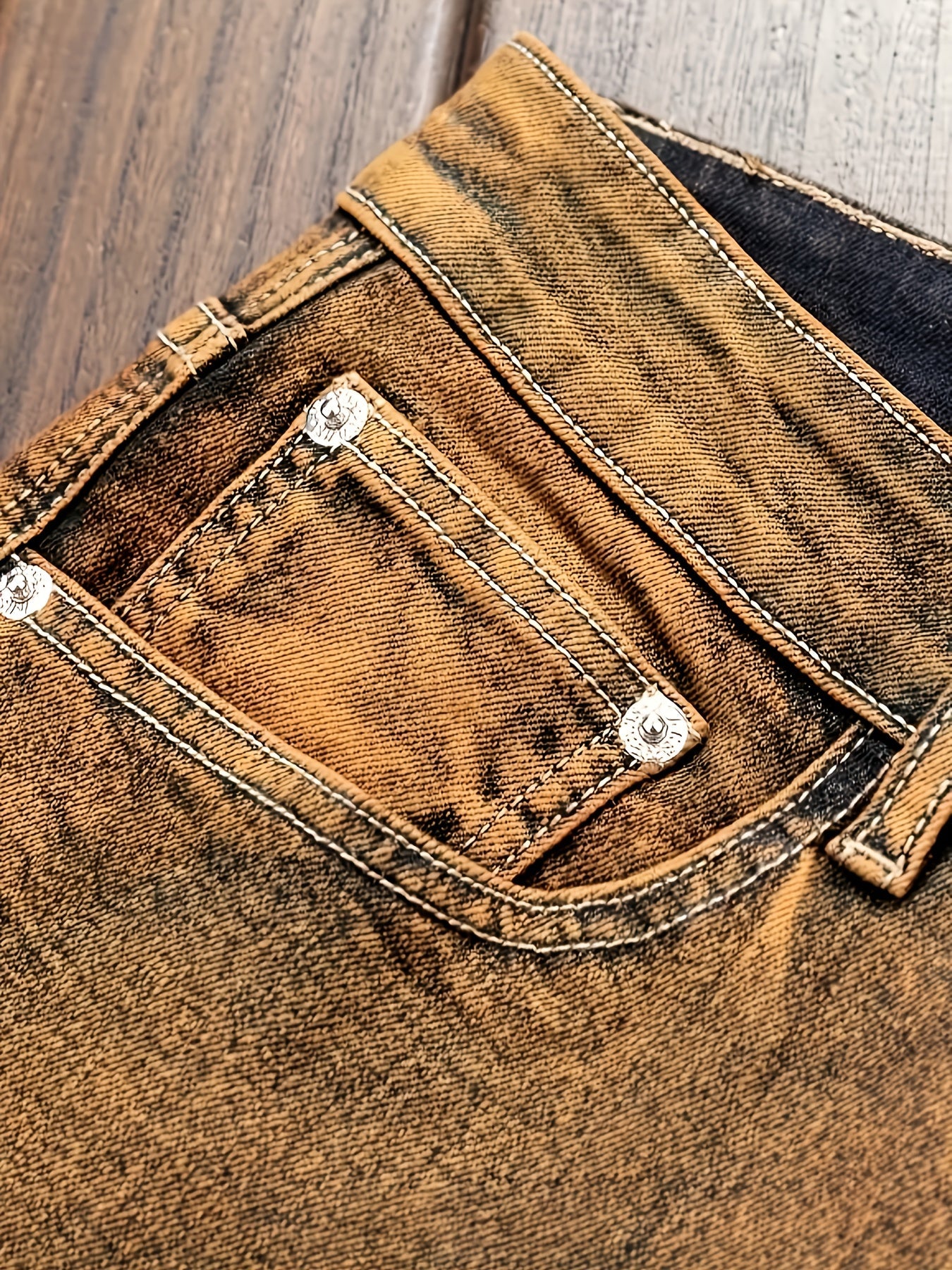 Men's Straight Leg Jeans - Vintage Wash Utility Pocket