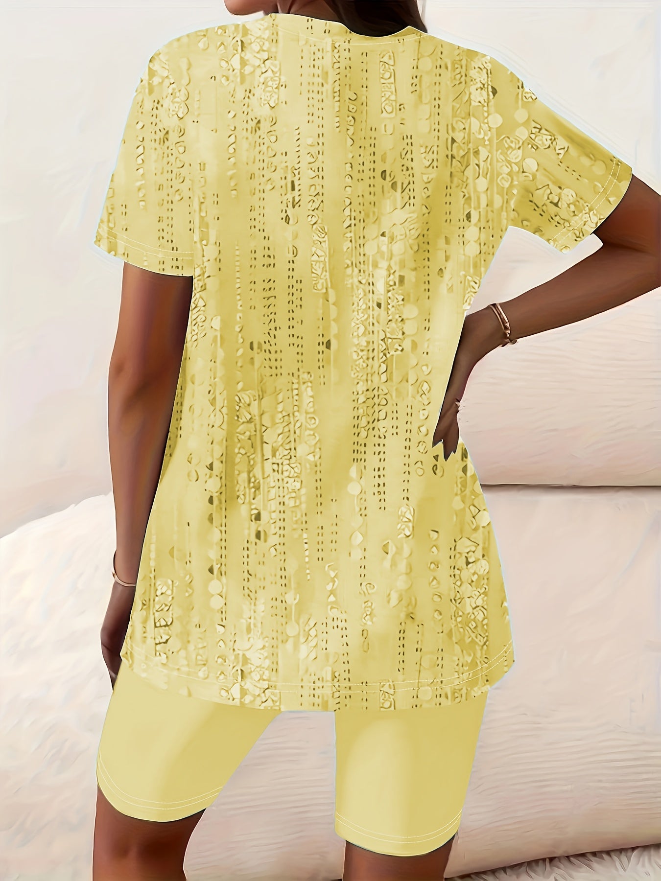 Women's Two-Piece Shorts Set - Knit Casual Matching Outfit