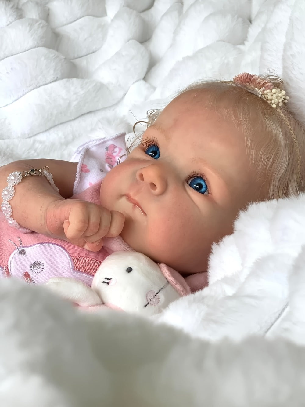 Reborn Baby Doll 16 Inch Handcrafted Newborn with Hand-Applied Eyelashes Rooted Hair Soft Cloth Body & Poseable Limbs – Includes Outfit Pacifier Diaper & Birth Certificate, Lifelike Girl Toy Gift Ages 3+ 42cm