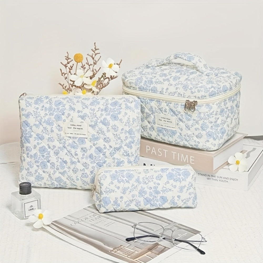 Quilted Makeup Bag Set 3 Pcs Floral Pattern Large Capacity Travel Cosmetic Organizer with Gold Zipper — Polyester Skincare Toiletry Pouch Blue Pink Peacock for Women