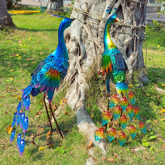 Solar Peacock Garden Statue – Metal Bird Sculpture with LED Lights, Outdoor Yard Art Decor for Patio, Lawn & Garden, Unique Gift