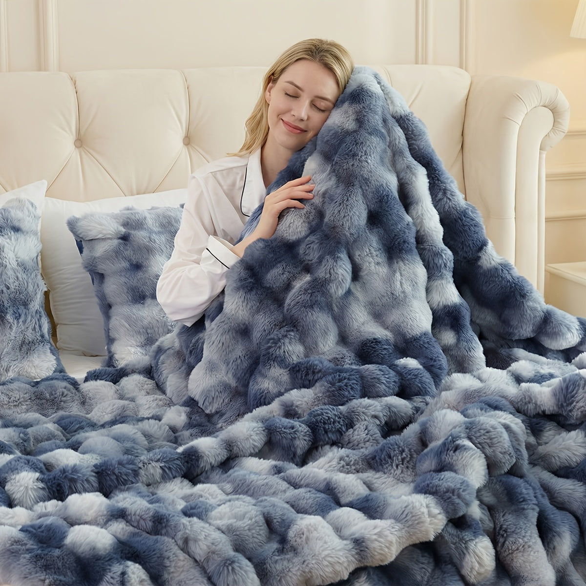 3D Faux Rabbit Fur Fleece Blanket - Double-Sided All-Season Throw