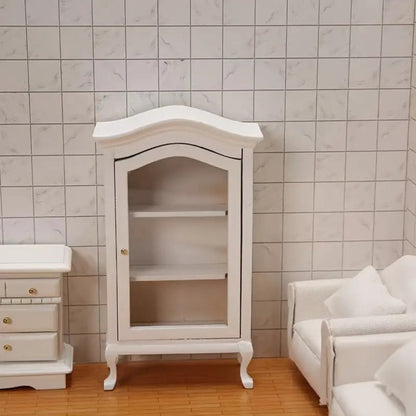 Miniature Display Cabinet with Mirror & 3 Glass Shelves White Wooden Mini Showcase – Dollhouse Decoration Photography Prop Wedding Scene Decor, Collectible Gift for Miniature Enthusiasts & Collectors