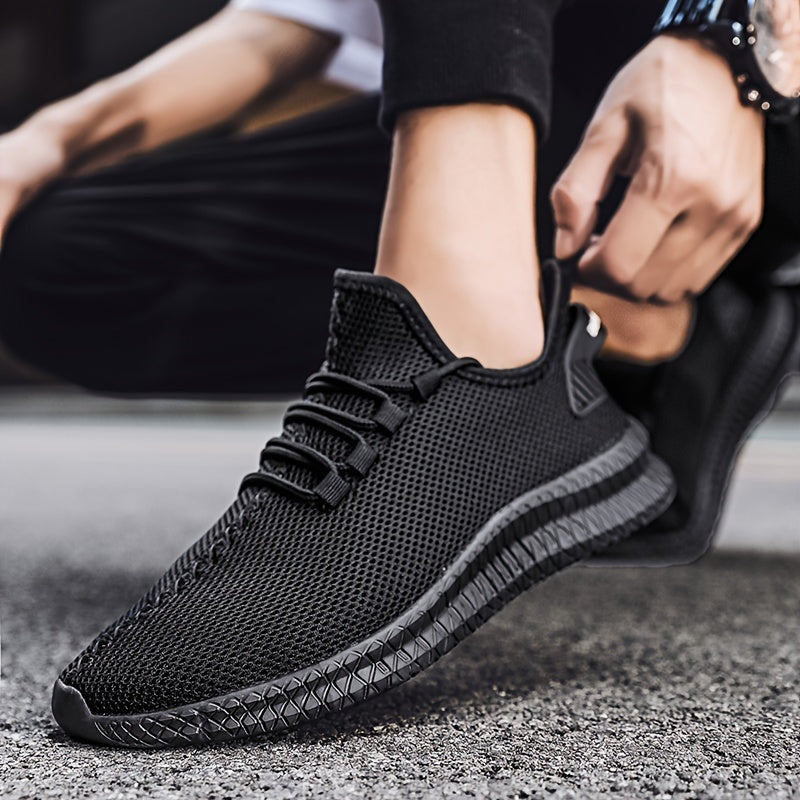 Men's Lightweight Low-Top Sports Shoes - Breathable Fabric and Rubber Sole