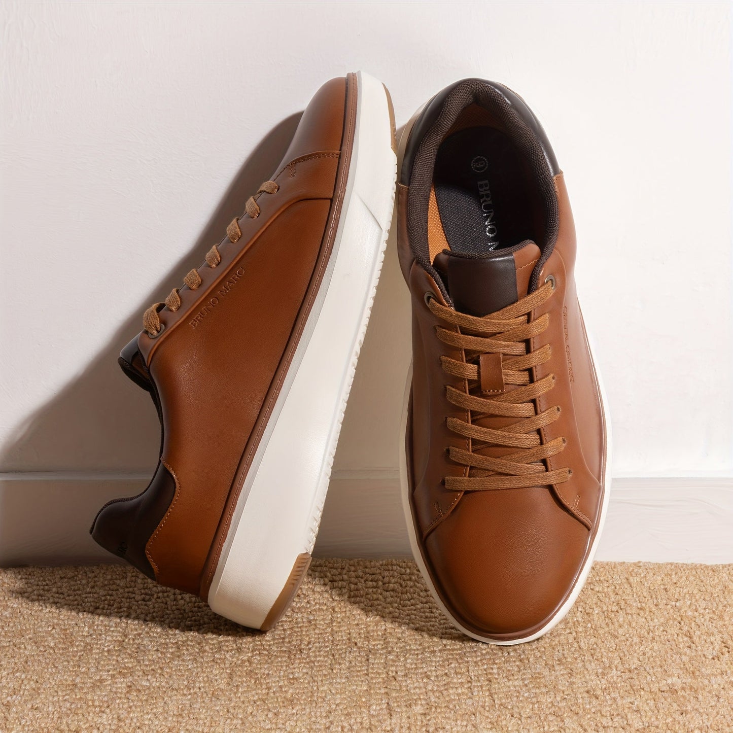 Men's Sneakers - Lace-Up for Everyday Wear 538853