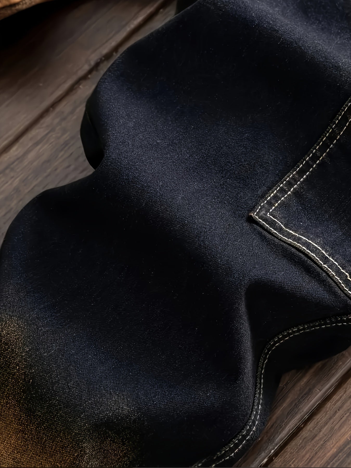 Men's Straight Leg Jeans - Vintage Wash Utility Pocket