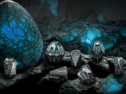 Metal DnD Dice Set 7pcs Glow in the Dark – Stonehenge Zinc Alloy Polyhedral Dice with Display Box, D4 D6 D8 D10 D12 D20 for D&D RPG Tabletop Games, Unique Gamer Gift Blue