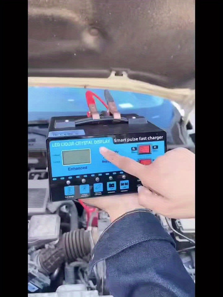 12V And 24V Intelligent Universal Battery Charger Inverter, with LCD Display Intelligent Maintenance Overcharge And Short Circuit Protection, Suitable for Intelligent Trickle Charging Maintenance of Various Cars, Yachts, And Batteries