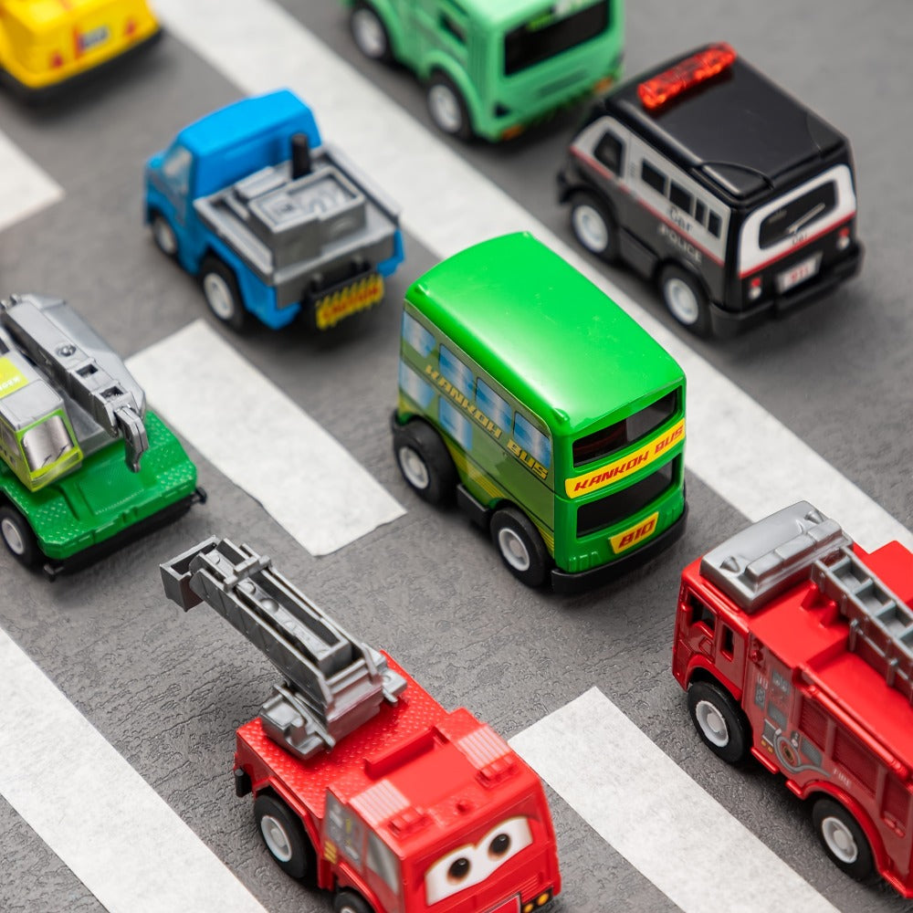 18-Piece Pull Back Mini Cars Set for Kids – City Vehicles Fire Truck Police Car School Bus Freight Train, Friction Powered Toy Cars Boys Girls Ages 3+ Party Favors Gift