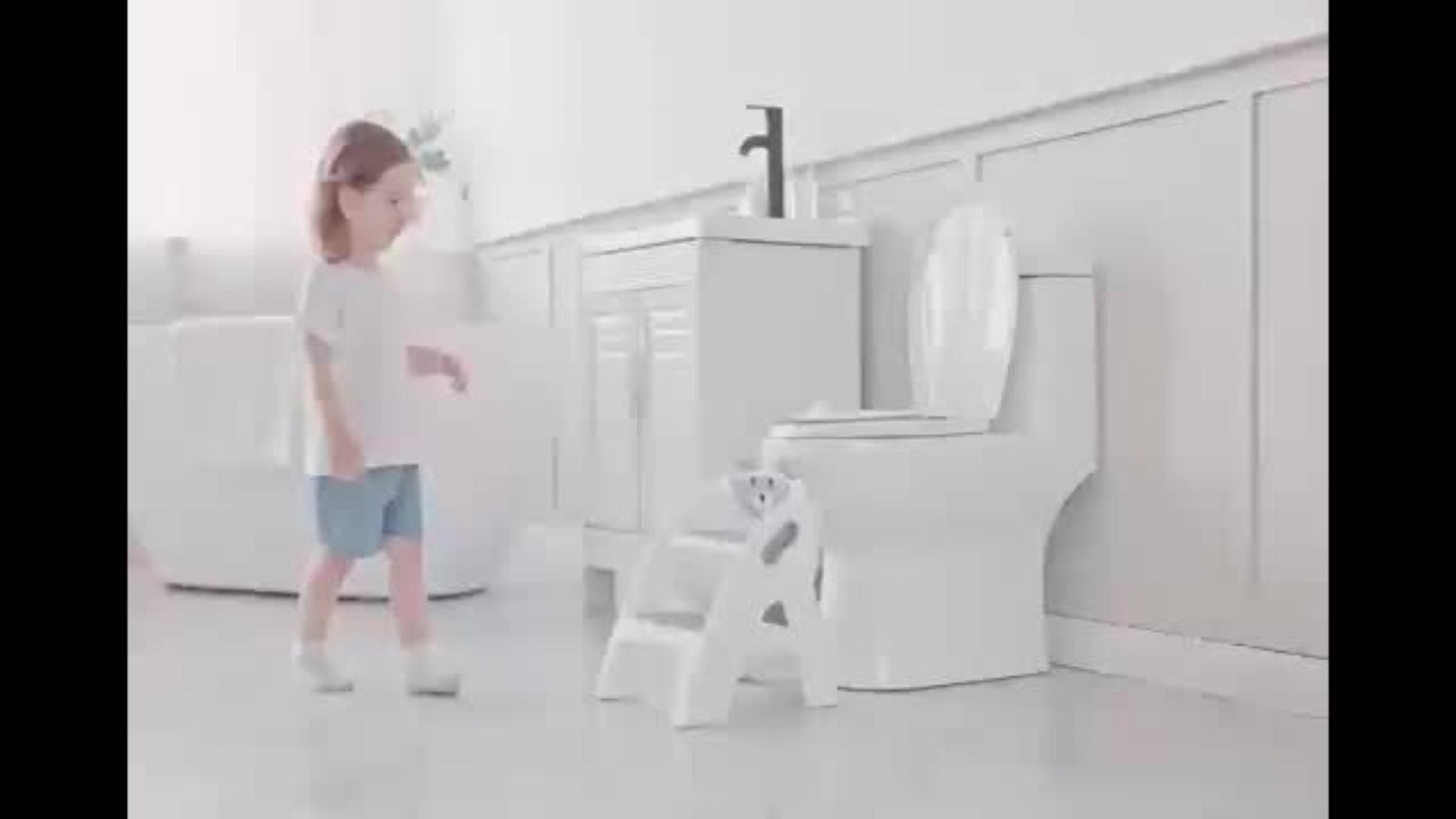Foldable Step Stool with Carry Handle for Comfortable Everyday Seating detail image - detail view 11