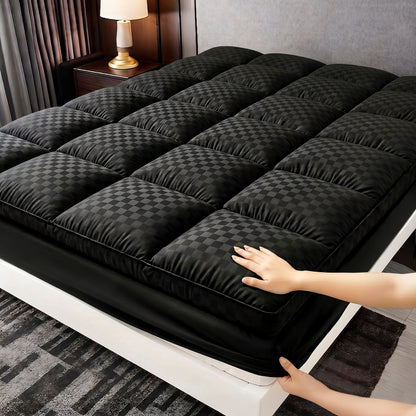 Mattress Cover shown in the Black, Full option