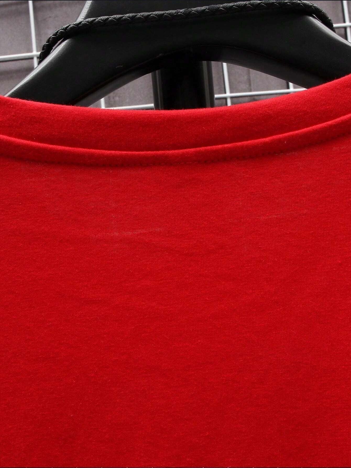 Men's Essential T-Shirt - Round Neck Short Sleeve Modern Style