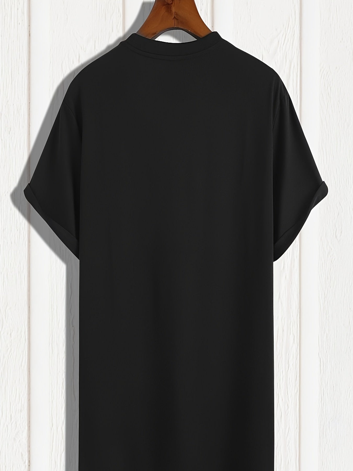Men's Graphic Print T-Shirt - Classic Neck Short Sleeve 047973