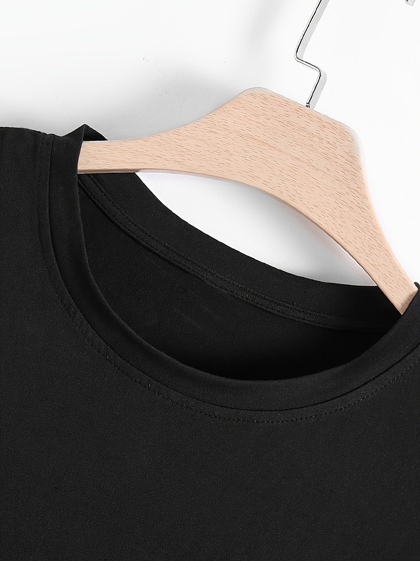 Men's Graphic T-Shirt - Round Neck Short Sleeve Weekend Style