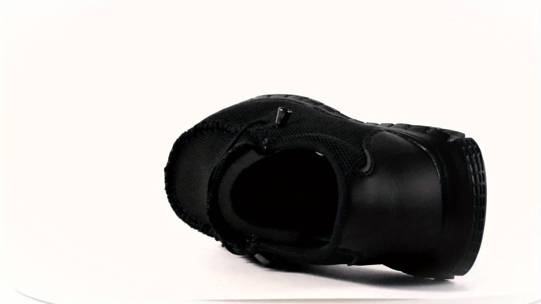 Men's Loafers & Slip-Ons - Everyday Comfort & Durable Sole detail image - detail view 11