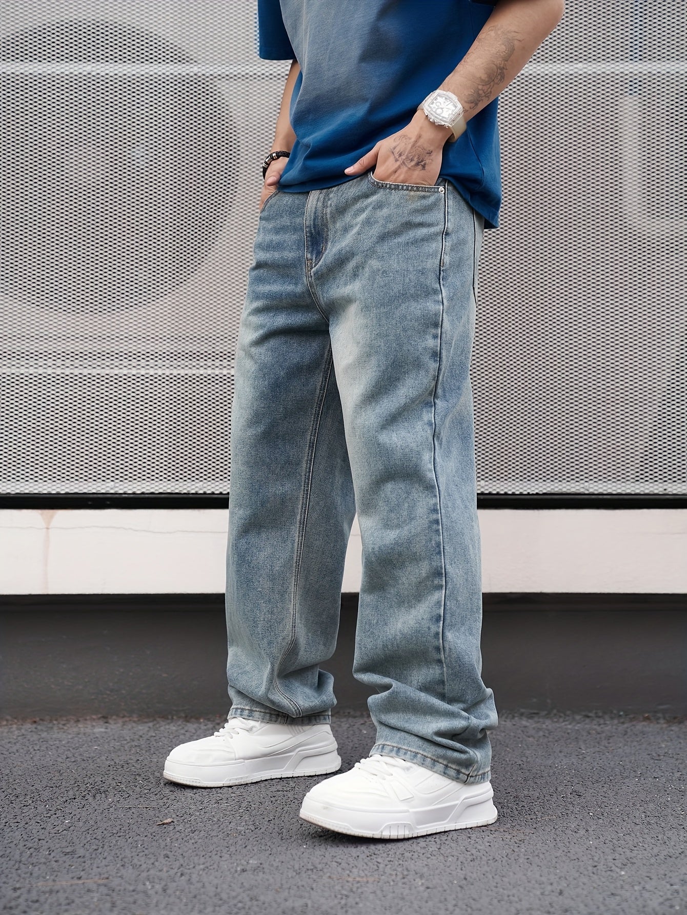 Men's Relaxed Fit Jeans - Vintage Wash Clean Finish