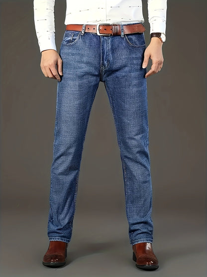Men's Straight Leg Jeans - Classic Wash Clean Finish Weekend