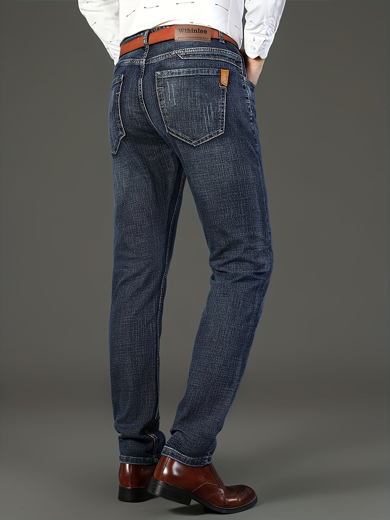 Men's Straight Leg Jeans - Classic Wash Clean Finish Weekend