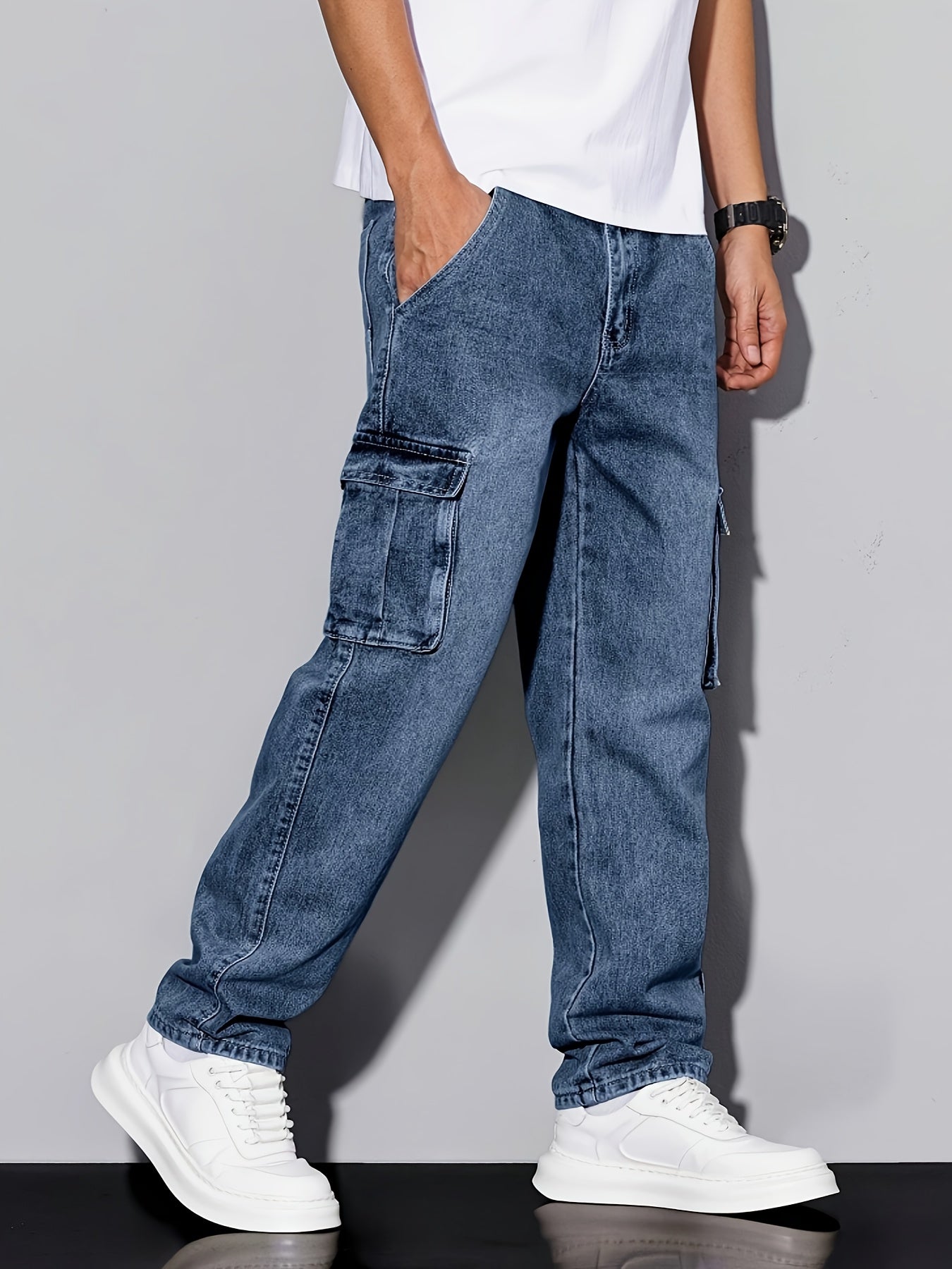 Men's Workwear Straight Leg Jeans - Loose Multi-Pocket Washed Denim