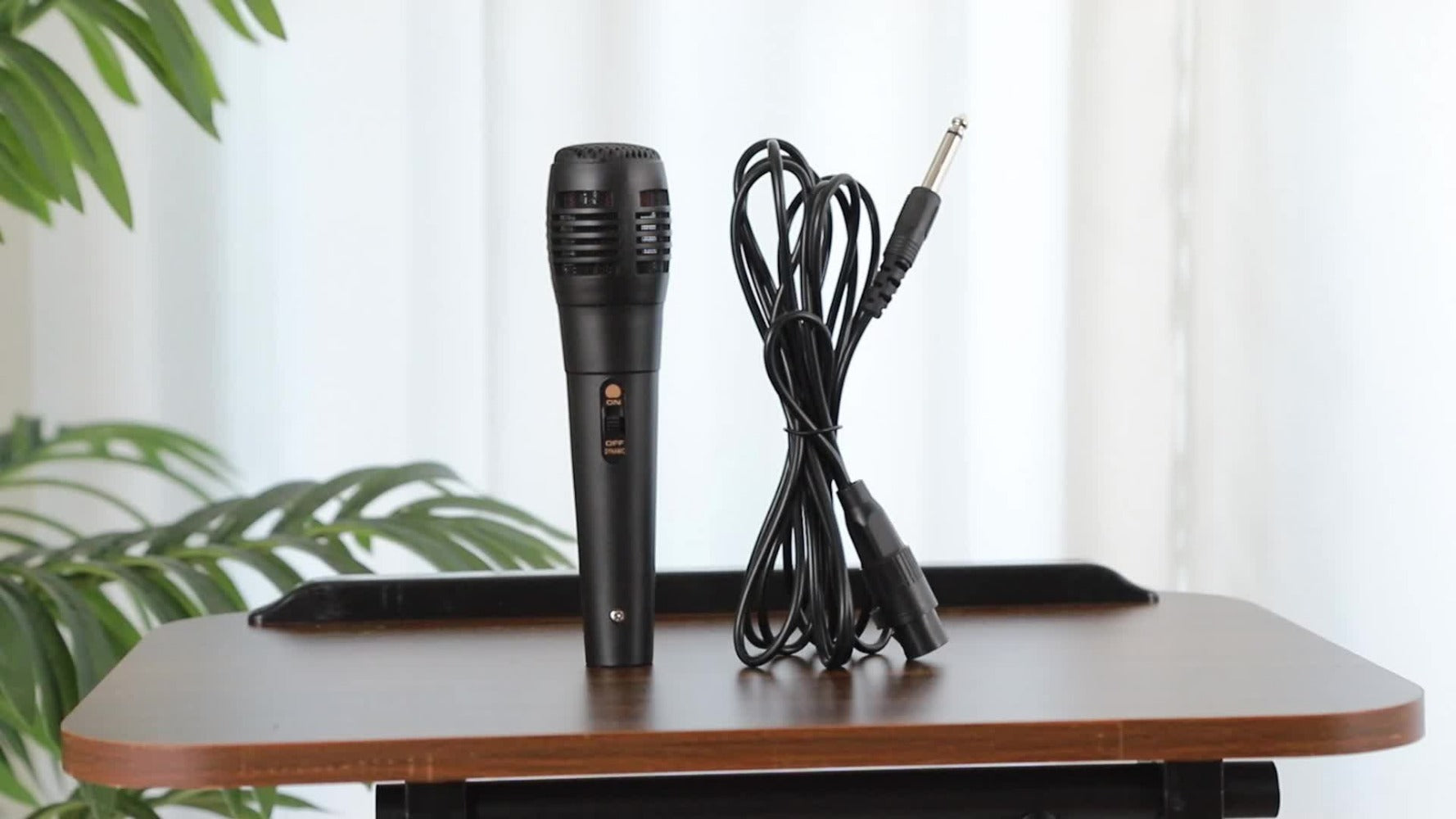 Portable Karaoke System, 3.5mm, Handheld, Wired, Microphone for Parties and Karaoke detail image - detail view 11